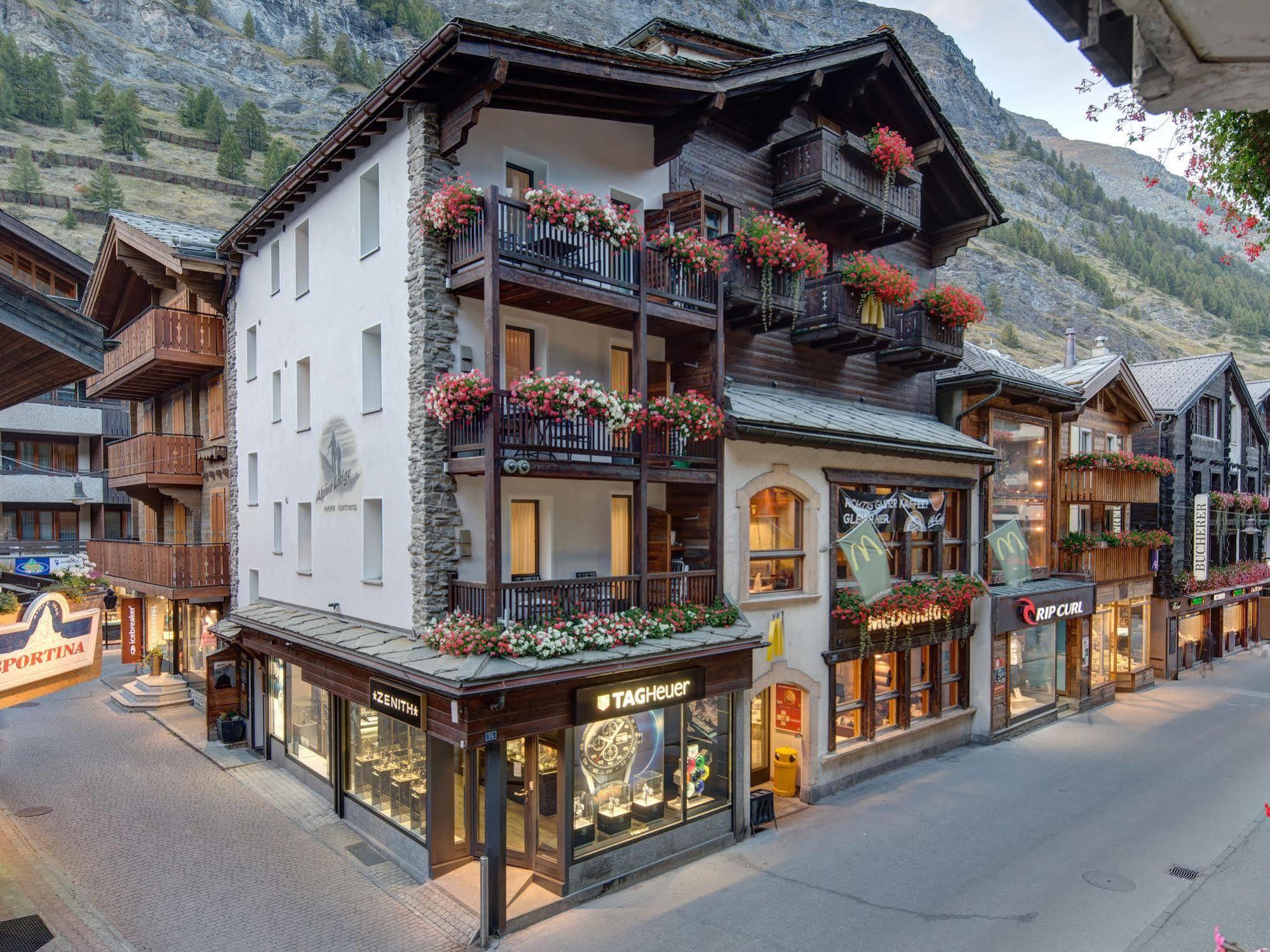 Alpine Apartment *