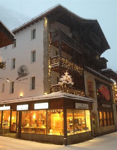 Alpine Apartment *